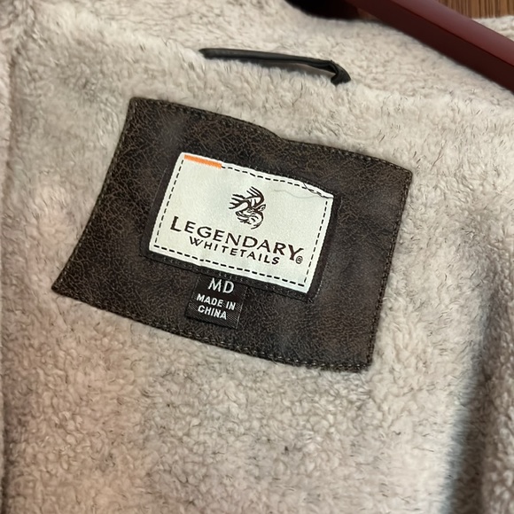 Mens outer jacket with detachable hood - Picture 2 of 6